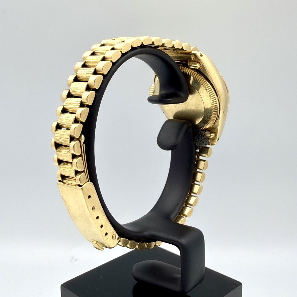 Rolex Lady-Datejust 26mm 18k Yellow Gold Bark