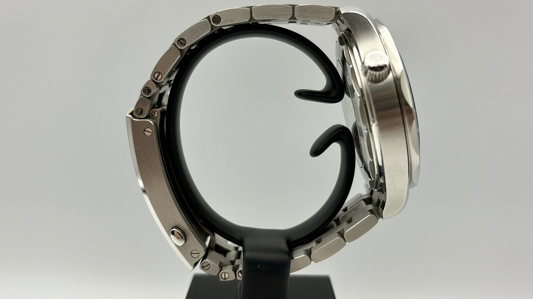 Omega Seamaster Diver 300 M