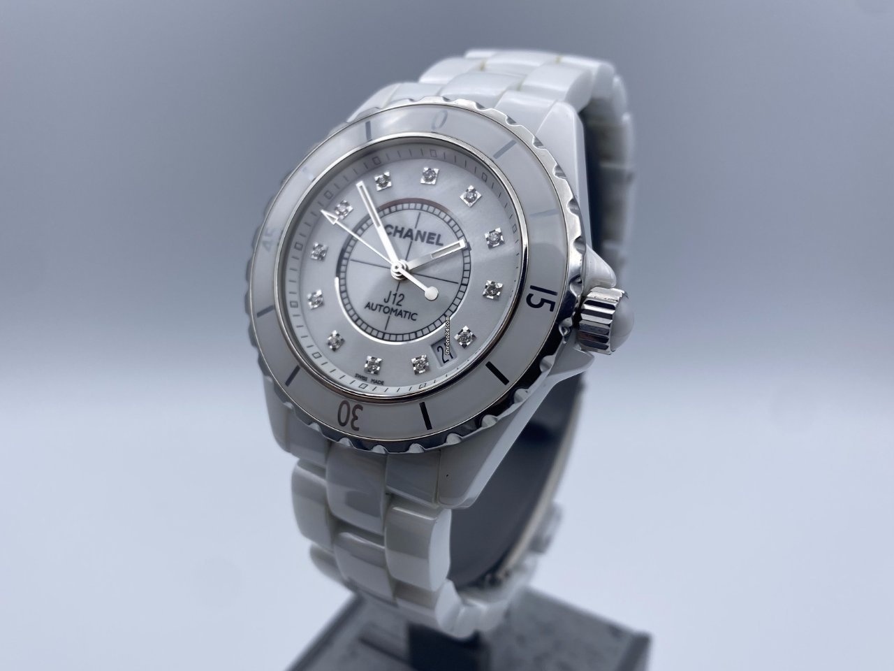 Chanel J12 Automatic 38mm h1629