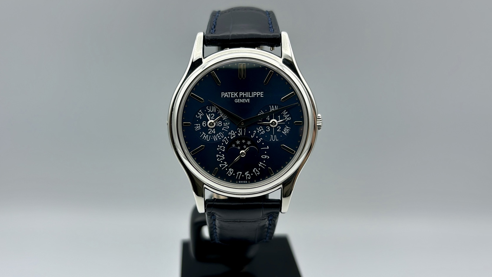 Patek Philippe Perpetual Calendar Platinum Blue