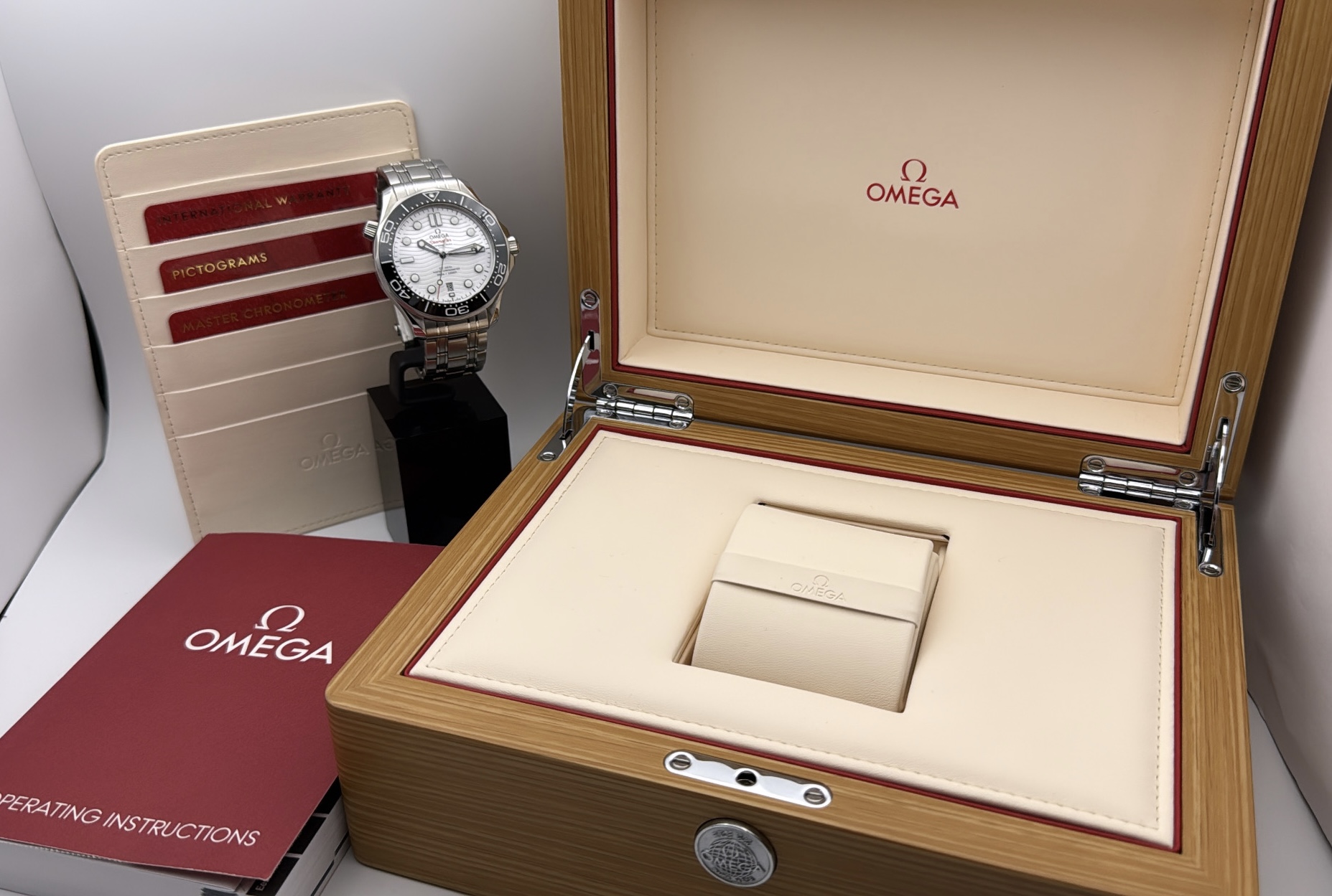 Omega Seamaster Diver 300 M