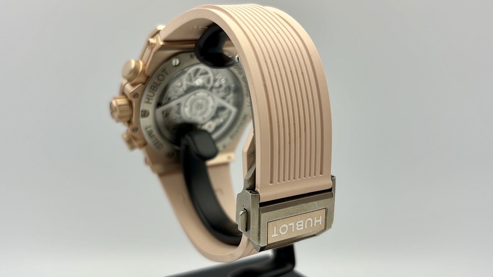 Hublot Big Bang Millennial Pink Limited edition of 200 pcs