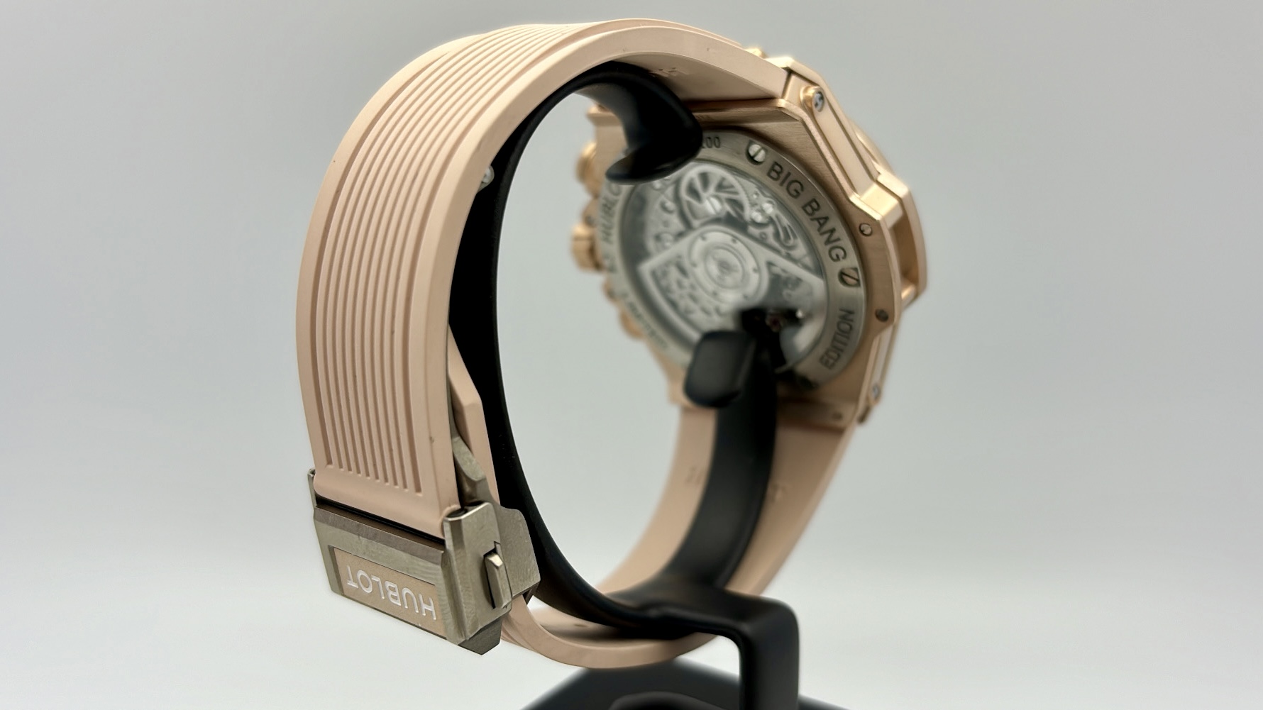 Hublot Big Bang Millennial Pink Limited edition of 200 pcs