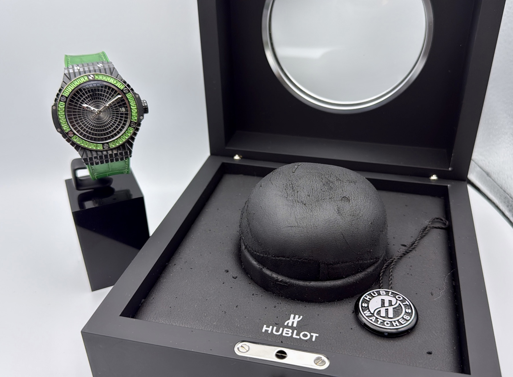 Hublot Big Bang Caviar Tutti Frutti