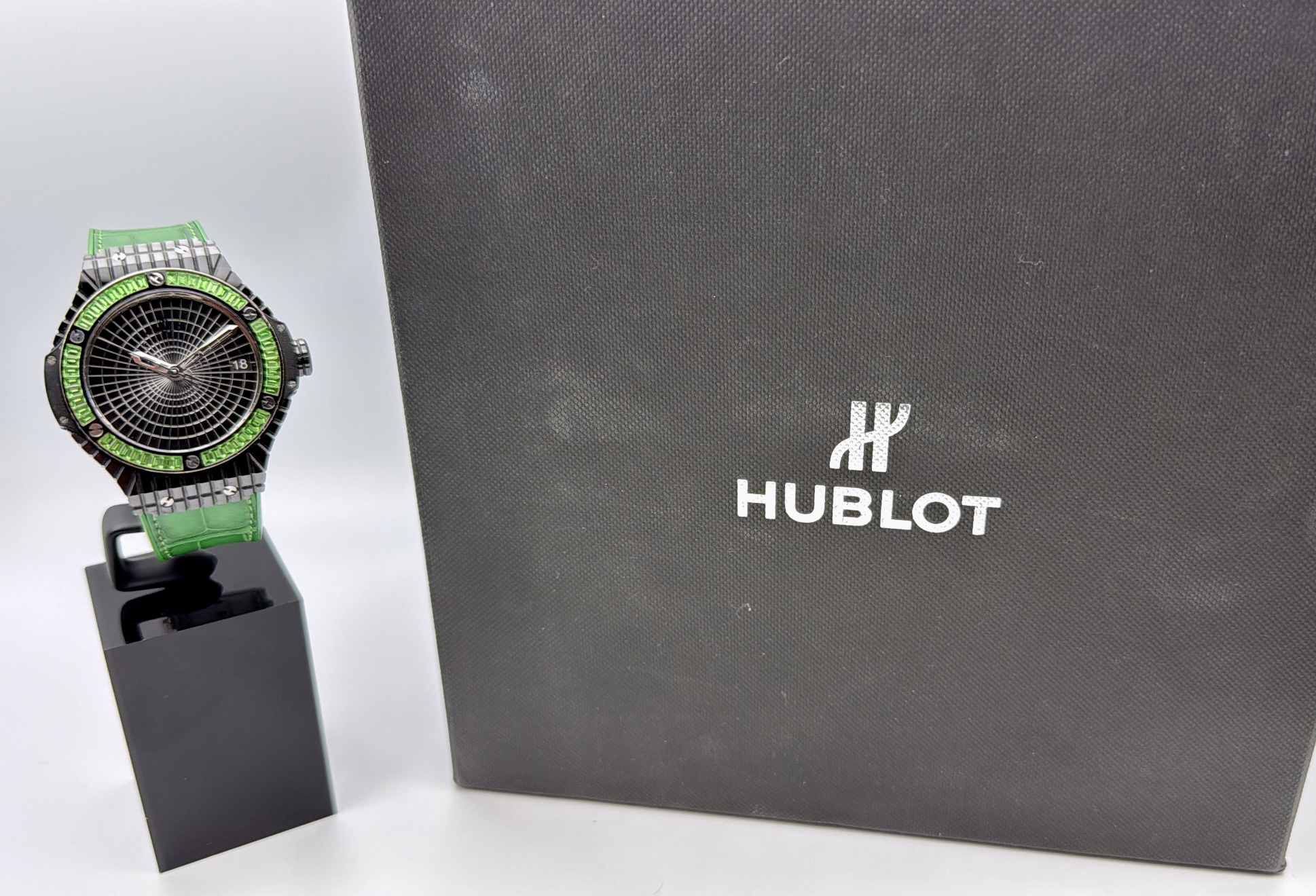 Hublot Big Bang Caviar Tutti Frutti