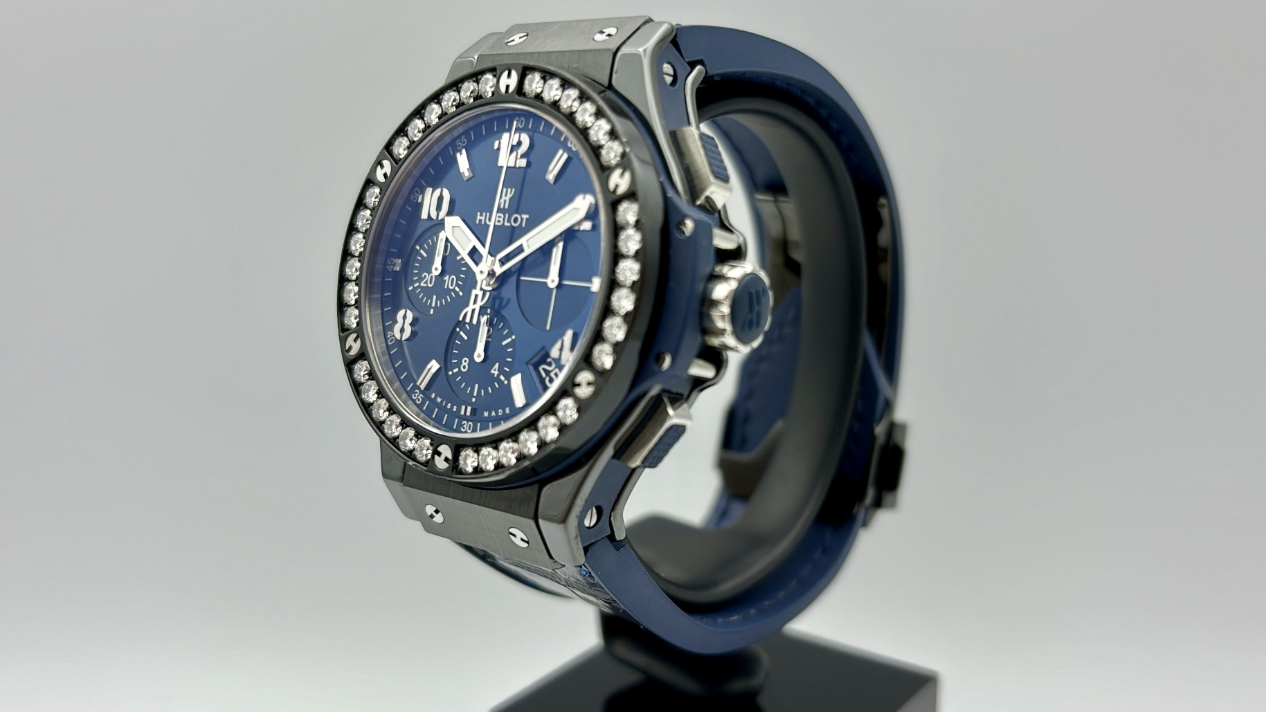 Hublot Big Bang Blue Diamonds 41mm