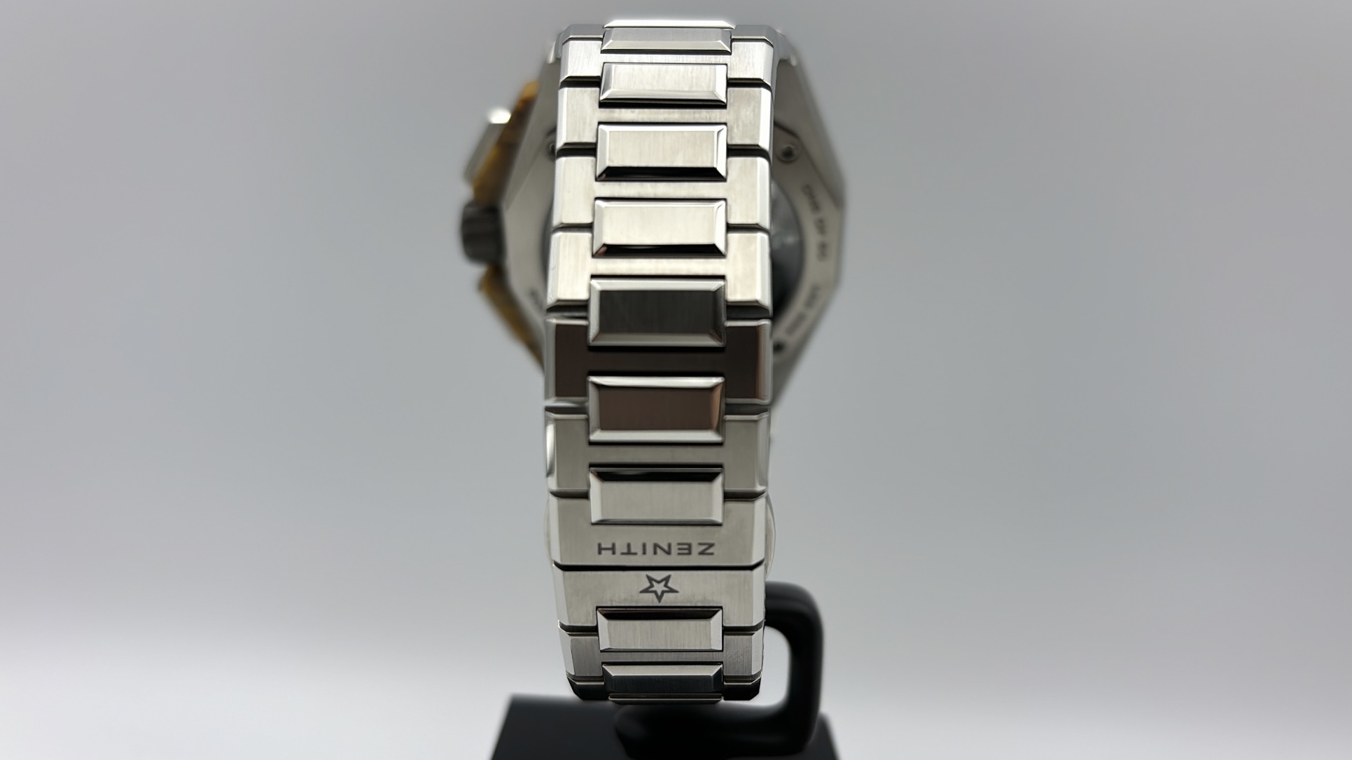 Zenith Defy Extreme Jungle Limited Edition 50 pcs