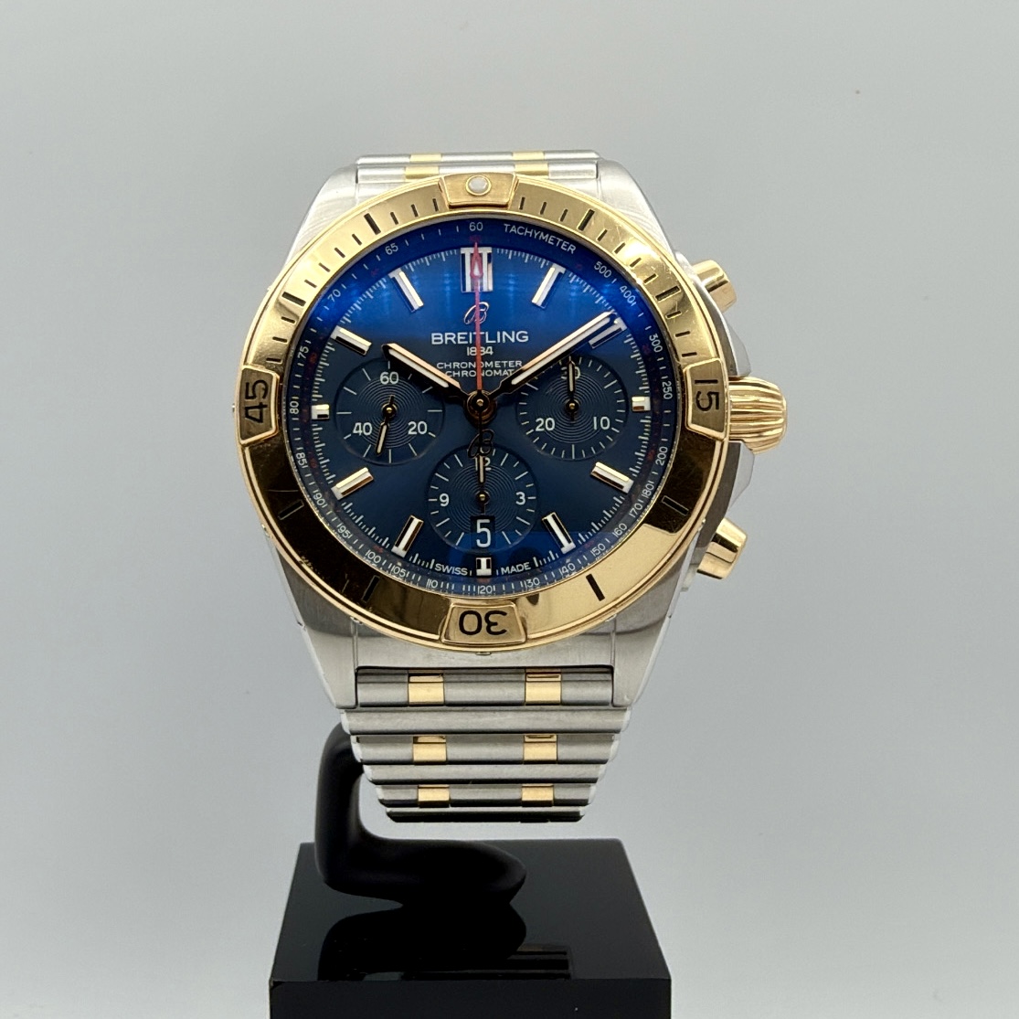 Breitling Chronomat B01 42