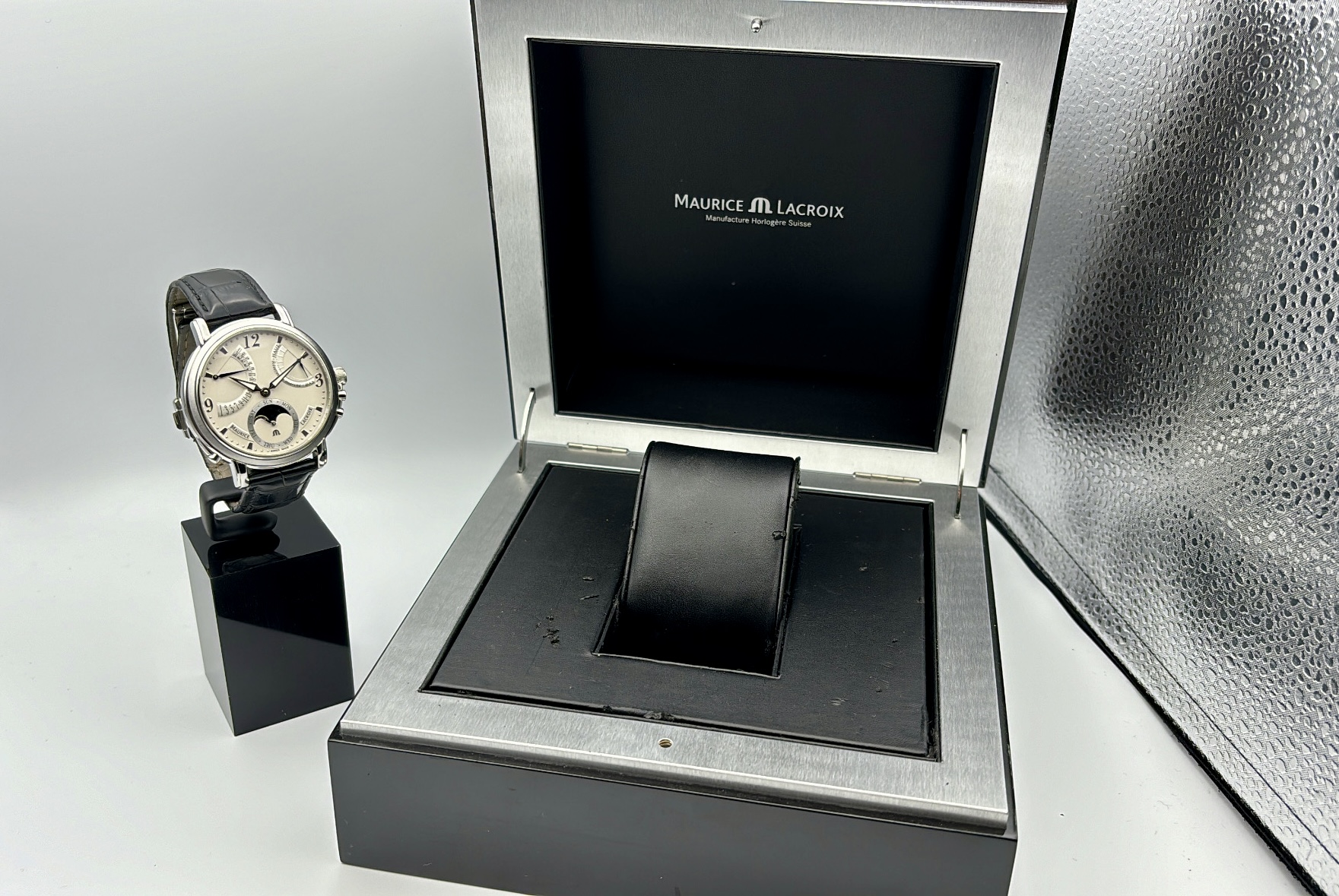 Maurice Lacroix Masterpiece Lune Retrograde