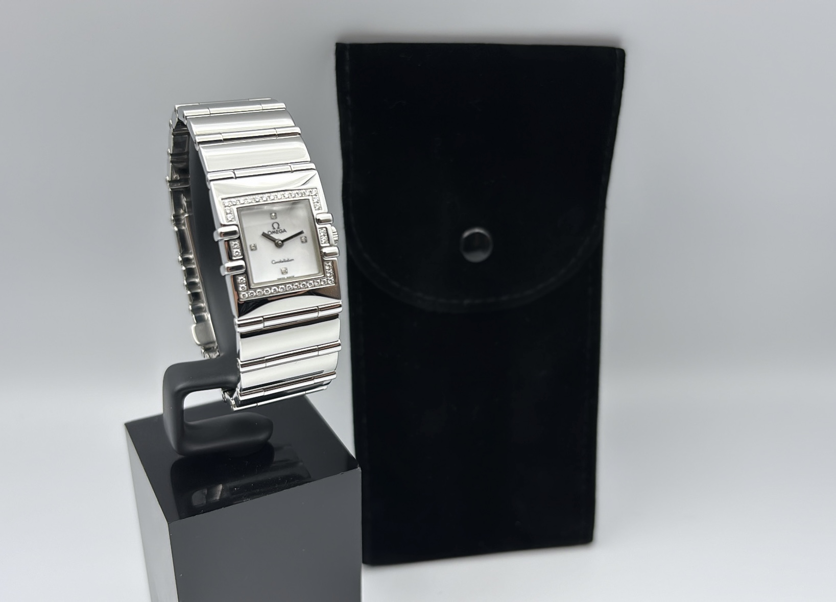 Omega Constellation Quadra