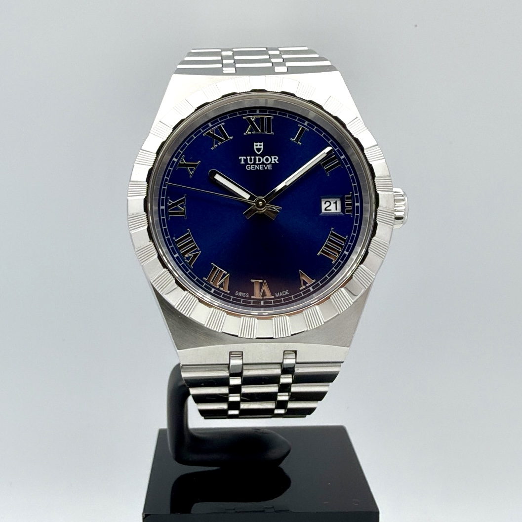 Tudor Royal