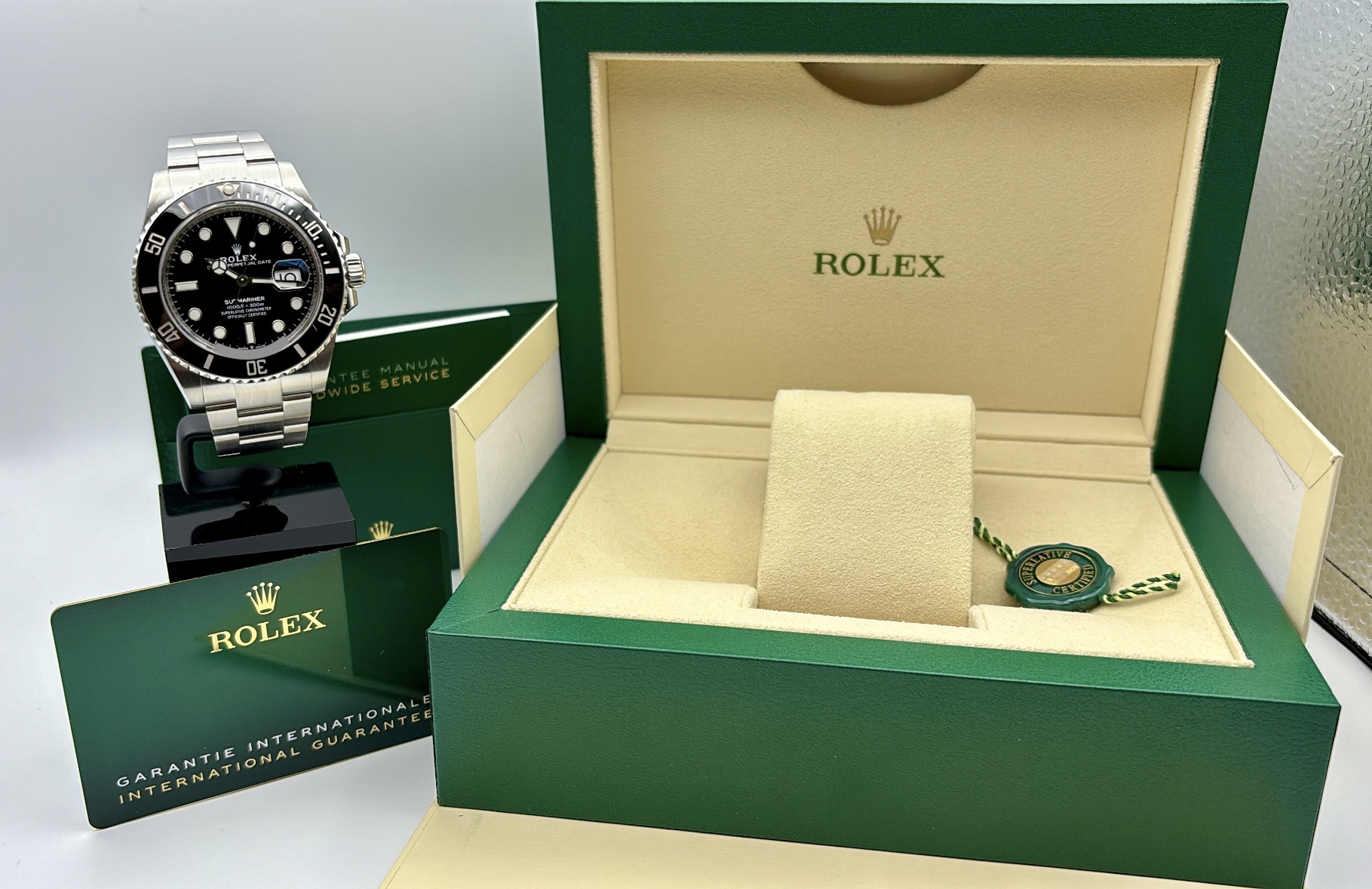 Rolex Submariner Date