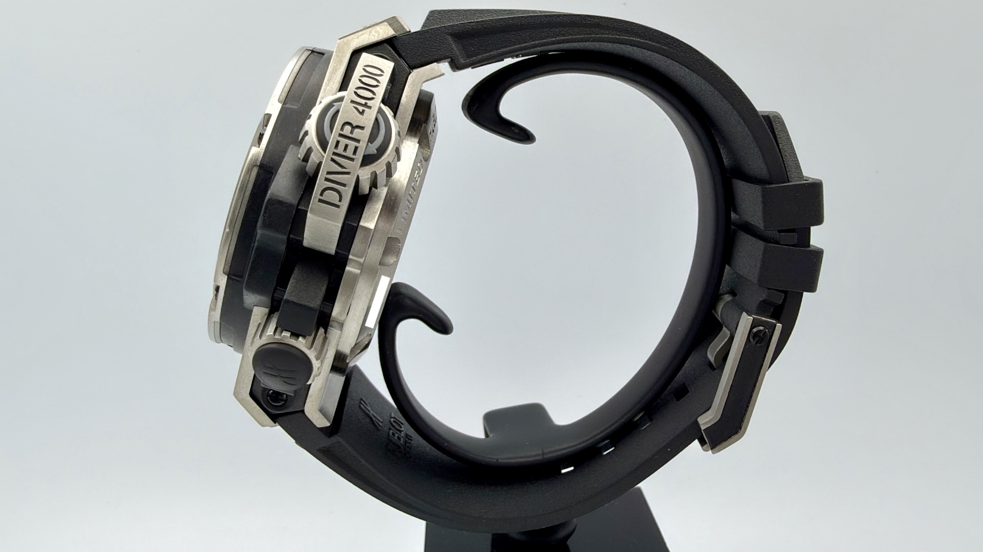 Hublot King Power Oceanographic