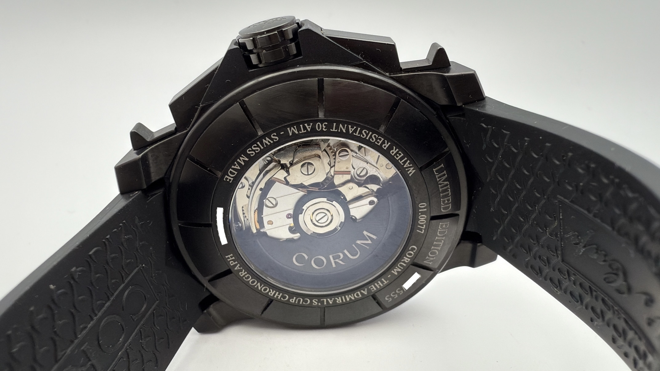 Corum Admiral's Cup Seafender Centro Limited Edition