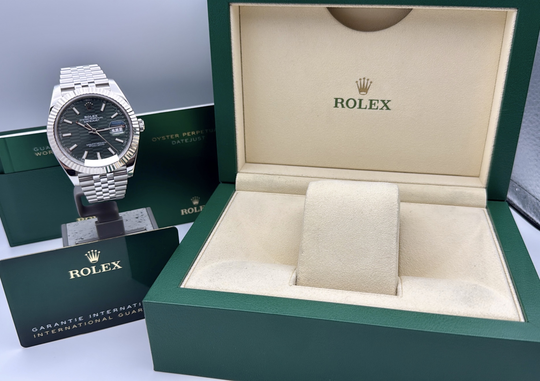 Rolex Datejust 41 Green Motif