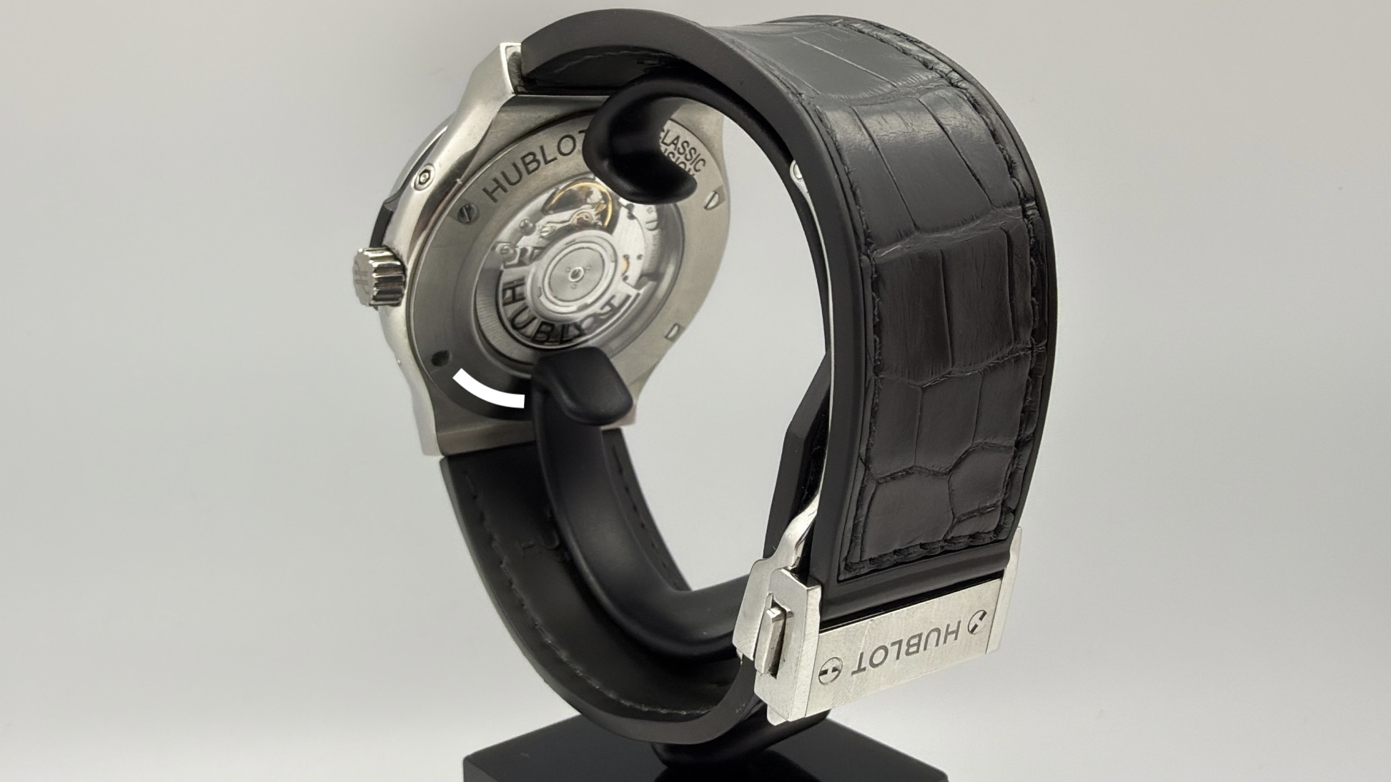 Hublot Classic Fusion Aerofusion 42mm Moonphase Pave