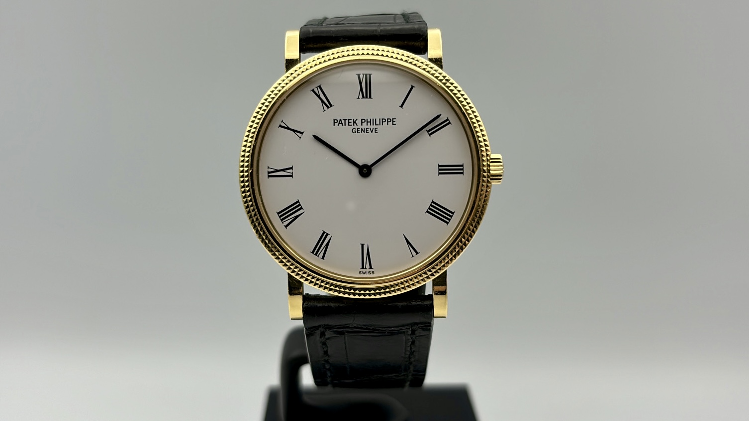 Patek Philippe Calatrava 18k Yellow Gold