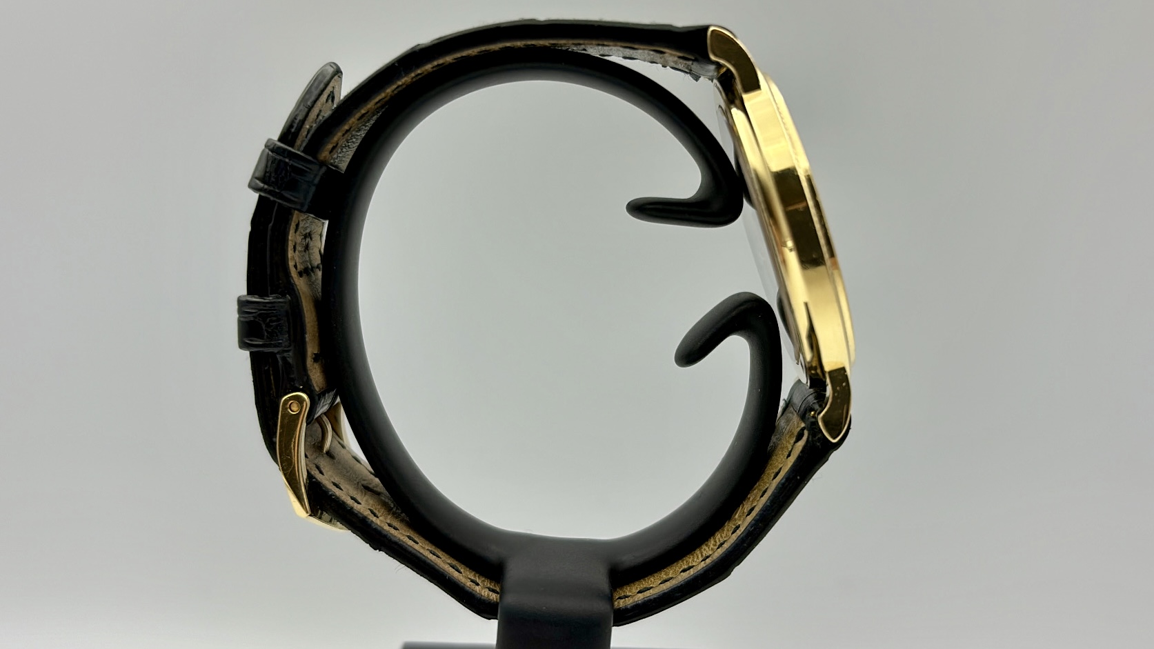 Patek Philippe Calatrava 18k Yellow Gold