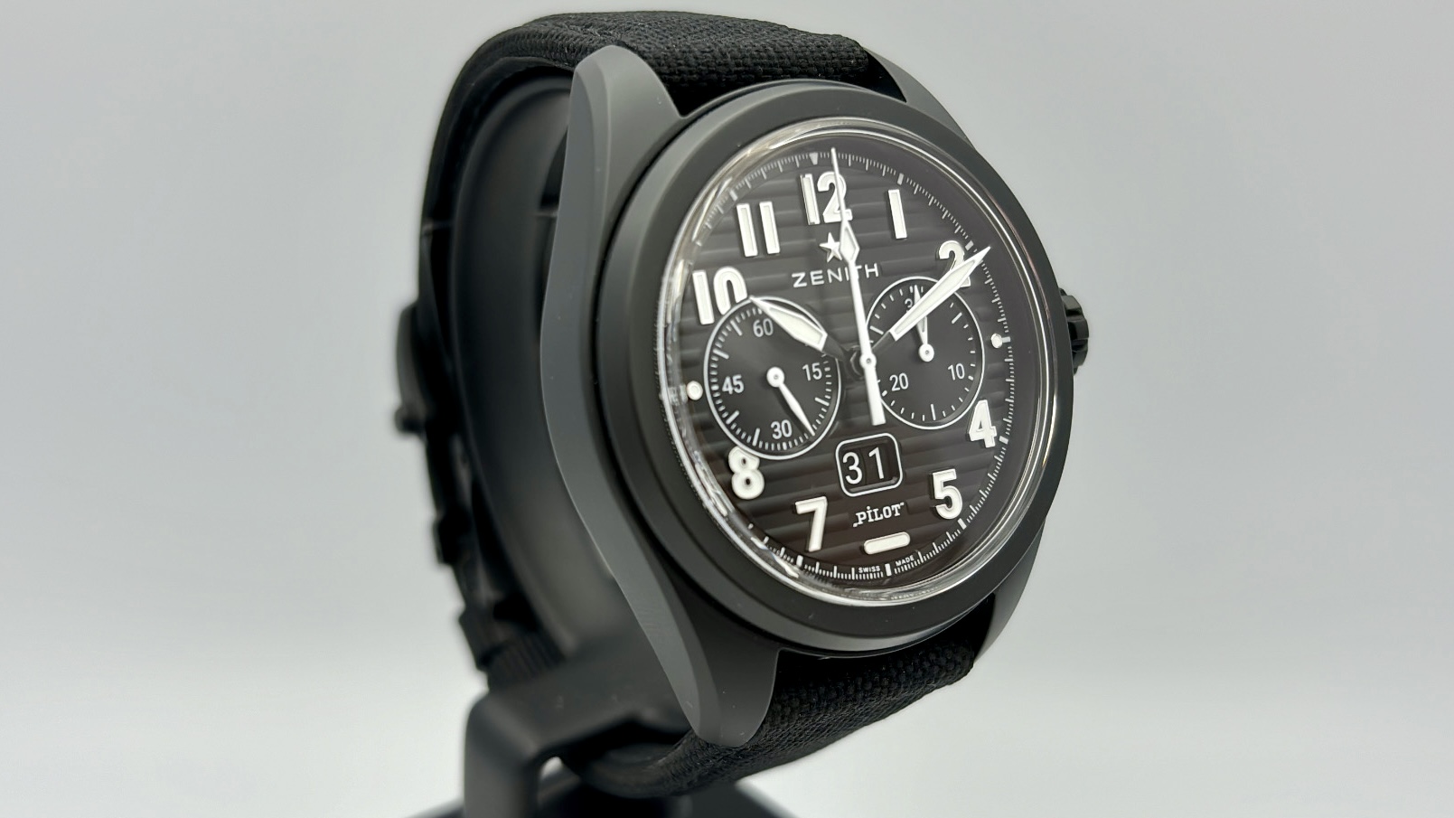 Zenith Pilot Big Date Flyback
