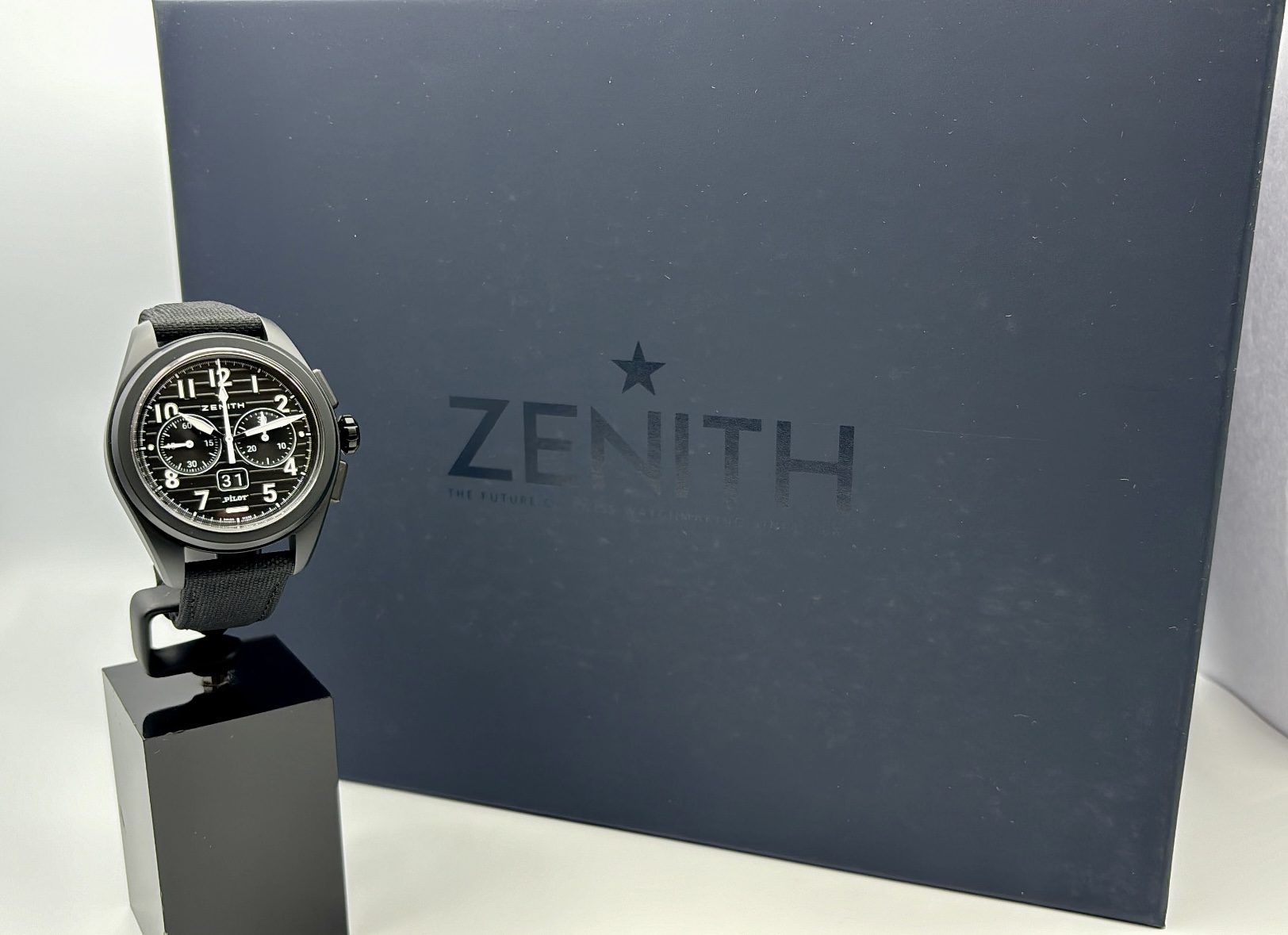 Zenith Pilot Big Date Flyback