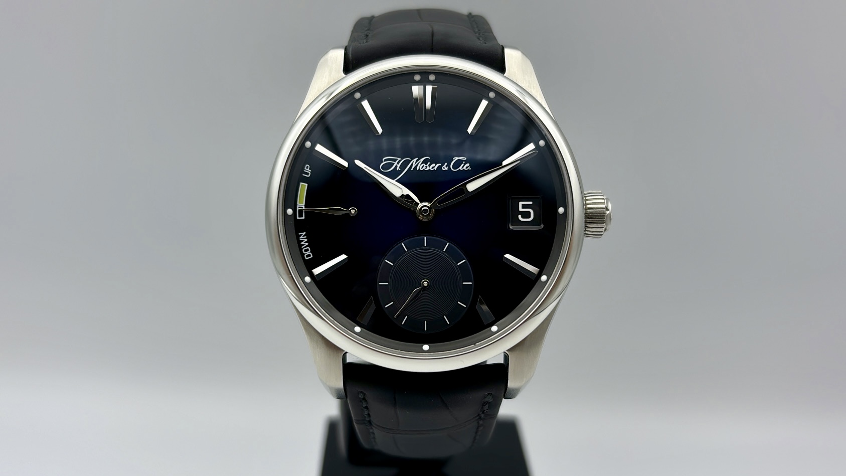 H.Moser & Cie. Pioneer Perpetual Calendar Midnight Blue Fumé Dial