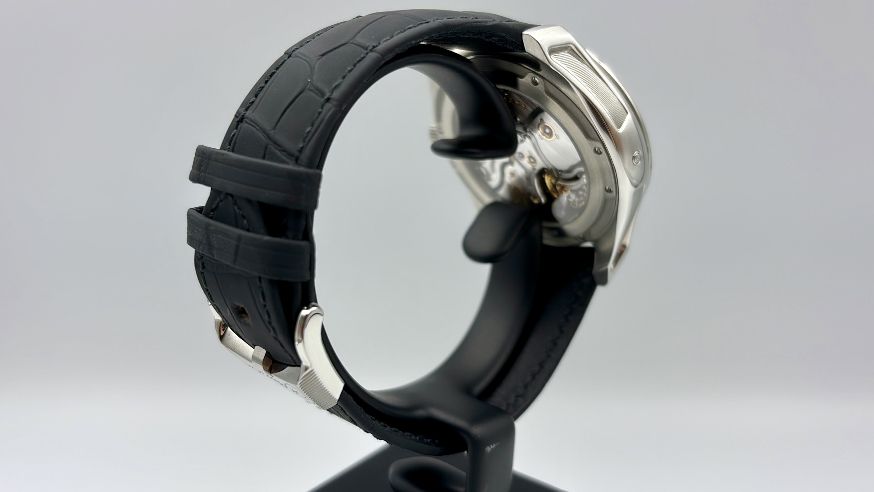 H.Moser & Cie. Pioneer Perpetual Calendar Midnight Blue Fumé Dial