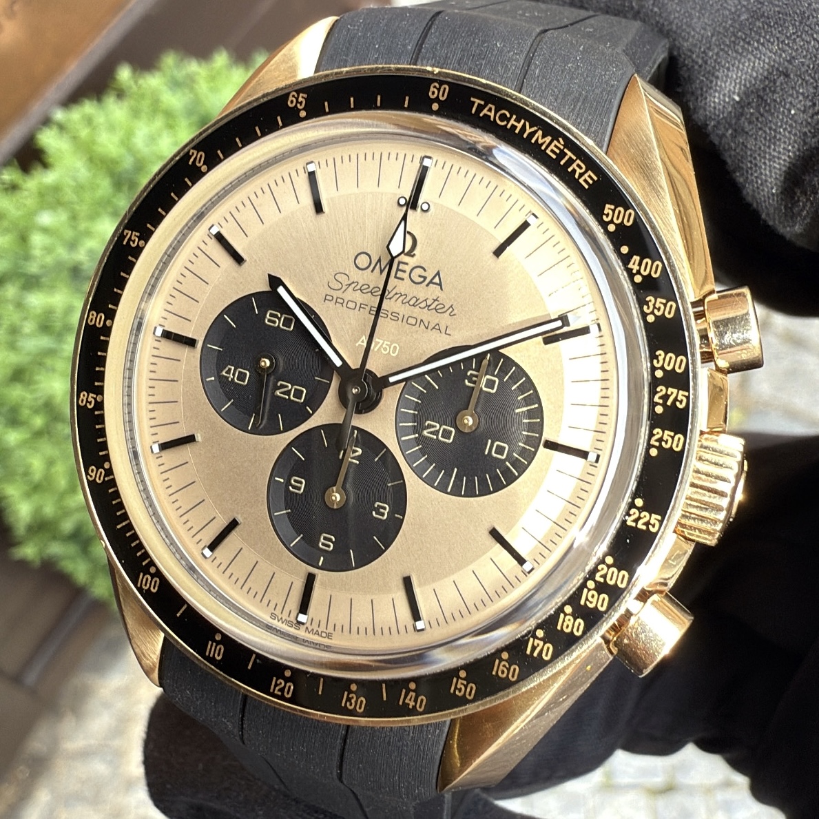 Omega Speedmaster Moonshine Gold