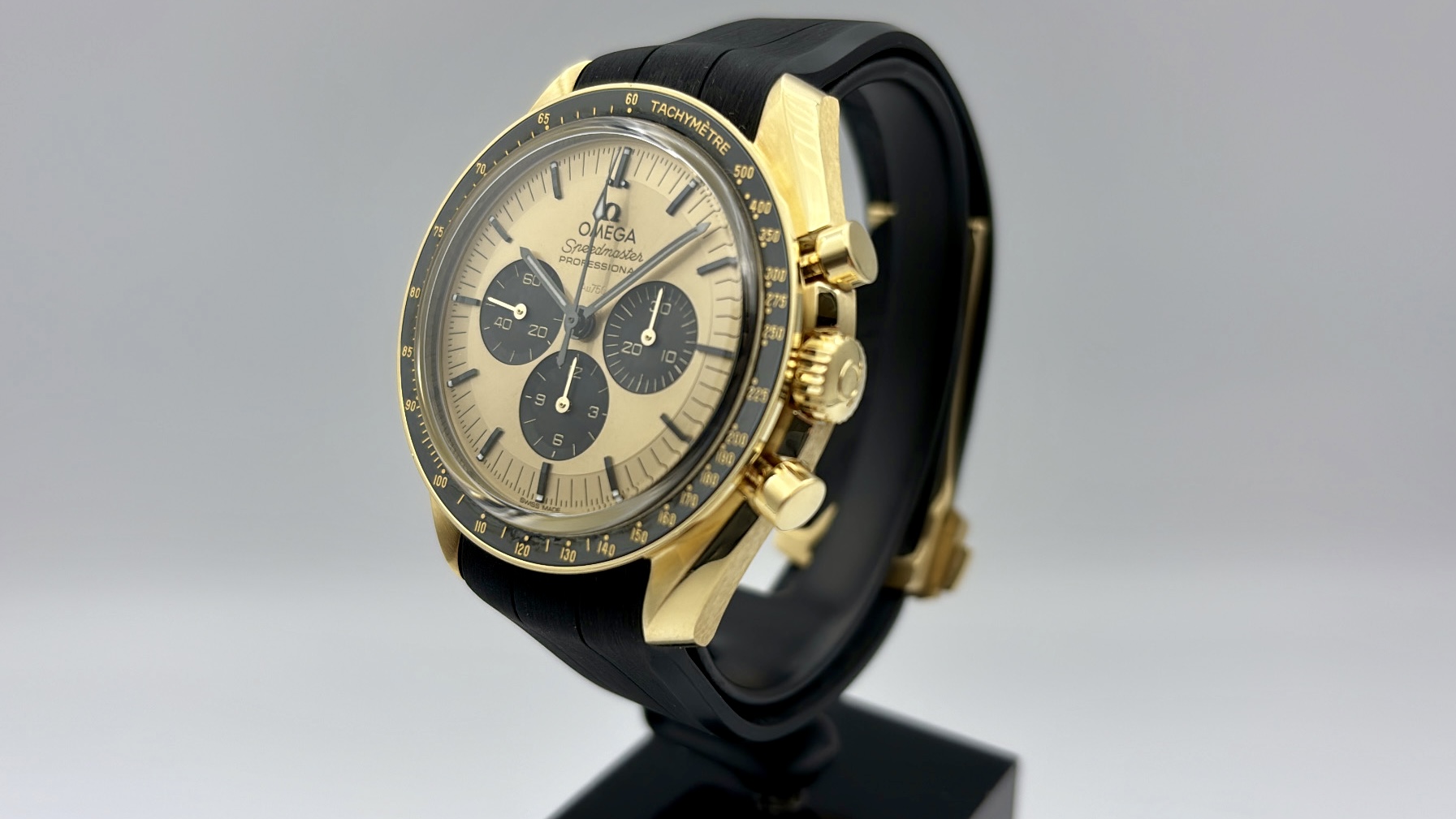 Omega Speedmaster Moonshine Gold