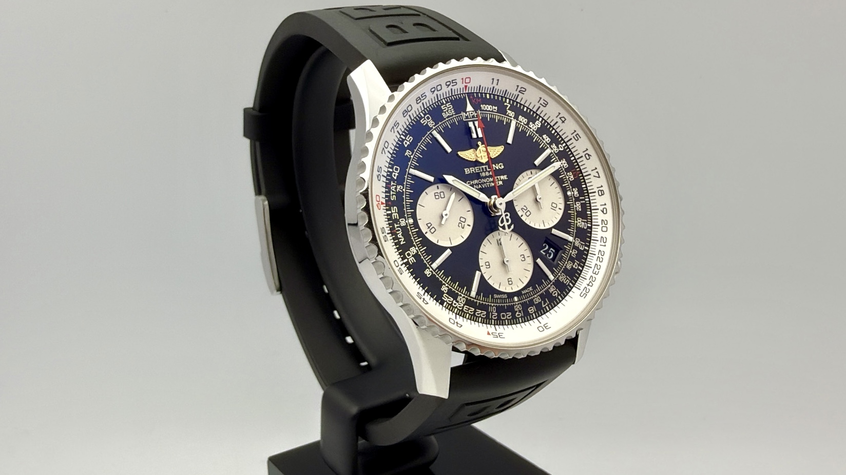 Breitling Navitimer 01