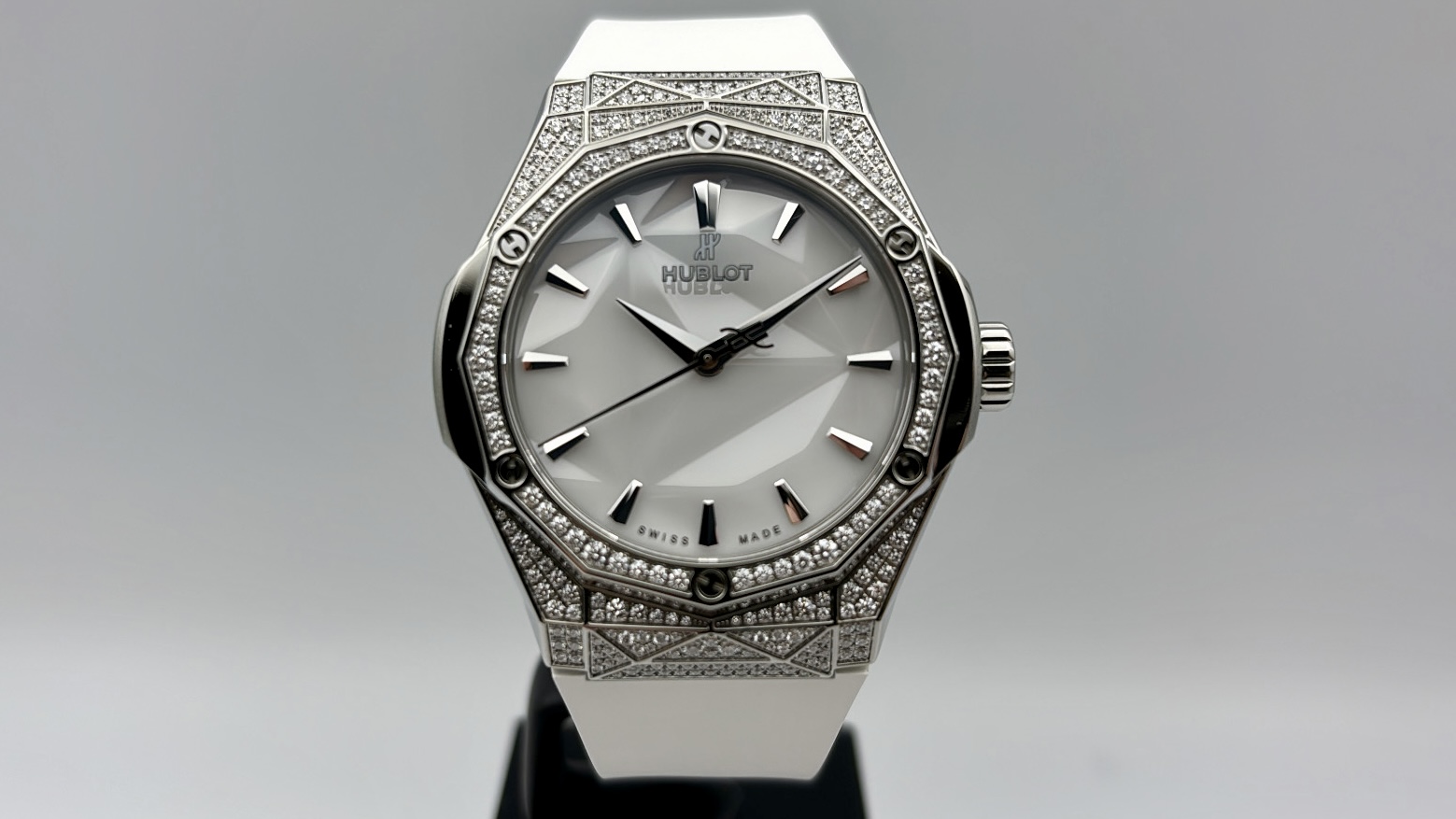 Hublot Classic Fusion Orlinski White Pavé 40mm