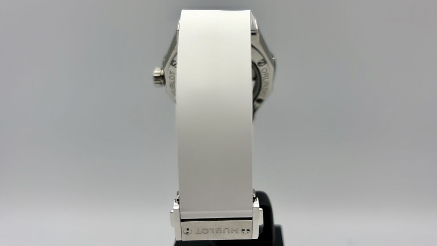 Hublot Classic Fusion Orlinski White Pavé 40mm