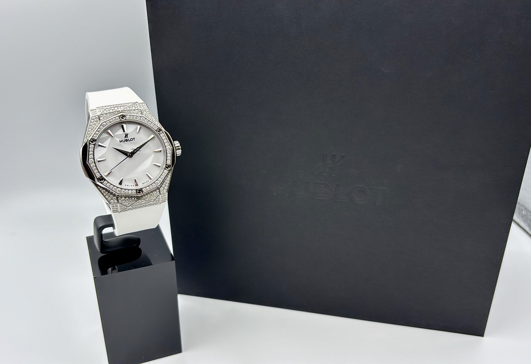 Hublot Classic Fusion Orlinski White Pavé 40mm