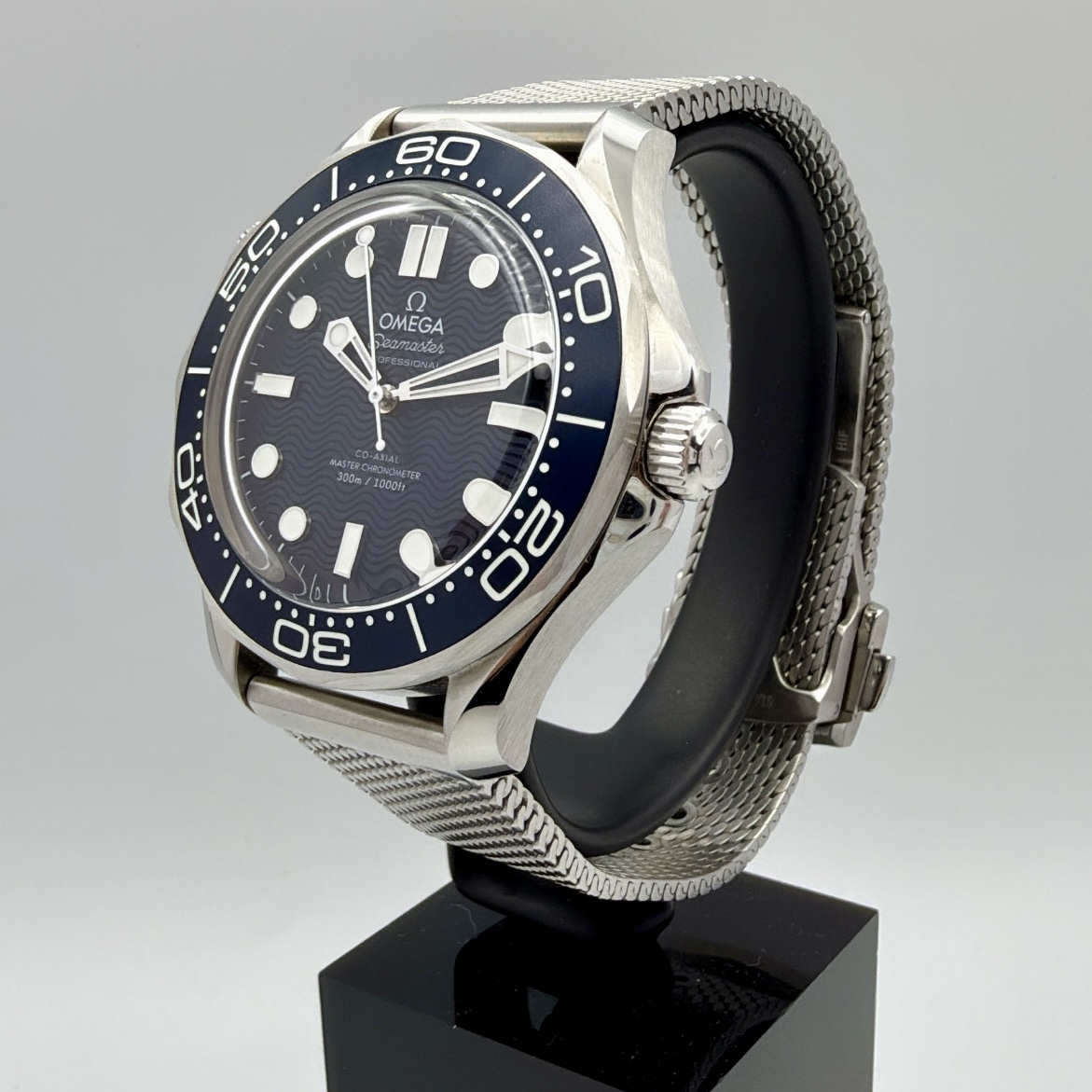 Omega Seamaster Diver 300M James Bond 60th Anniversary