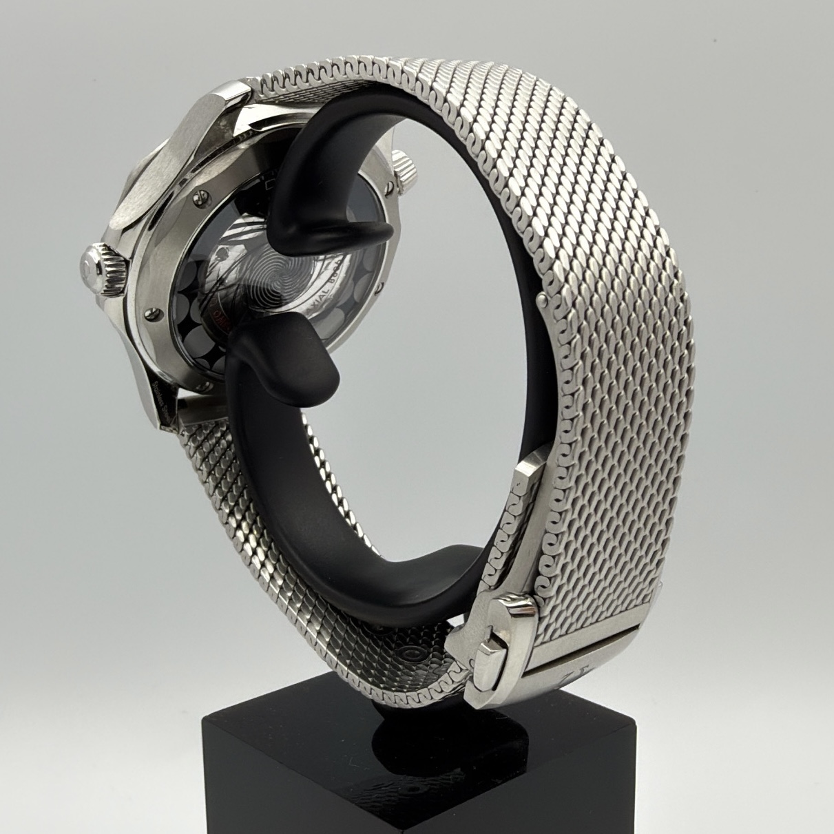 Omega Seamaster Diver 300M James Bond 60th Anniversary