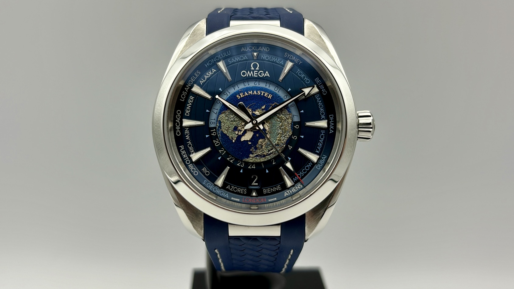 Omega Seamaster Aqua Terra Worldtimer 150m
